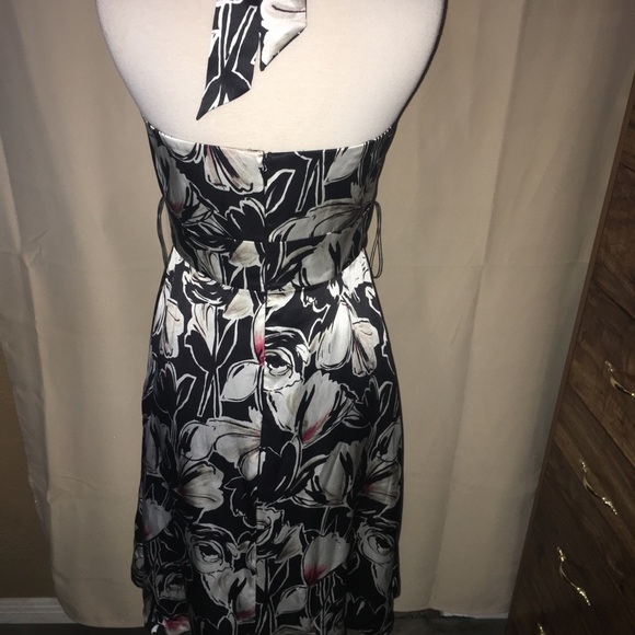 White House Black Market Floral Halter Silk Dress - Picture 5 of 8